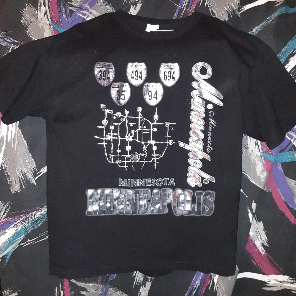 Mineapolis Minnesota freeway rap tee style shirt